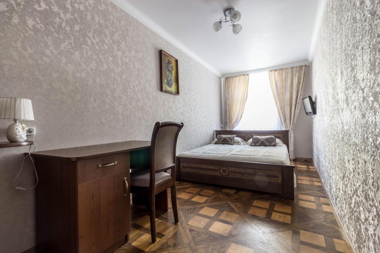 Apartments Near Rynok Square On Staroyevreyska And Fedorova Streets Львов Экстерьер фото